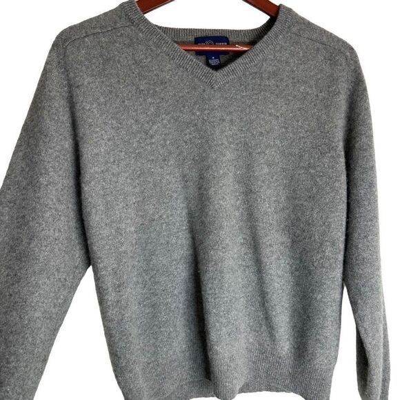 Alan Fusser 100% Cashmere Gray Vneck Sweater Mens Medium Timeless Closet Staple - Picture 3 of 9